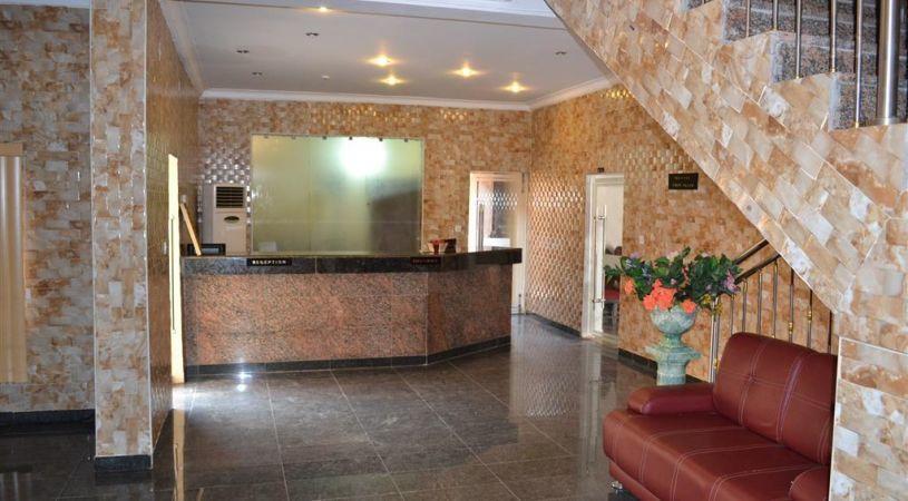 Orchid Hotel Асаба Экстерьер фото
